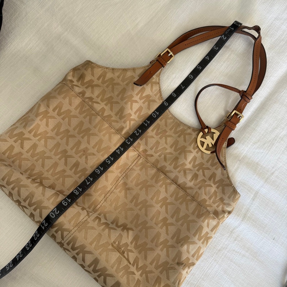 Michael Kors Monogram Canvas Tote Bag Beige Tan Leather Trim Gold Hardware - Picture 9 of 9